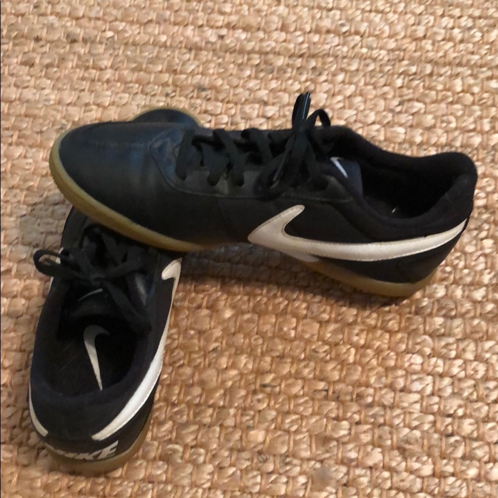 Nike indoor soccer cleats